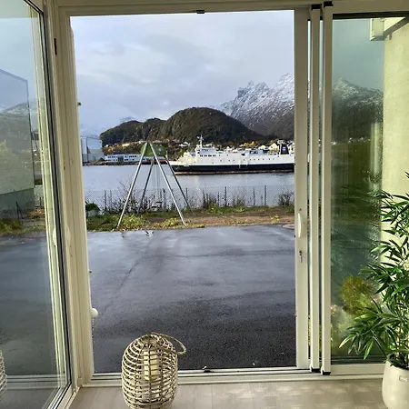 דירה Modern With Mountain And Sea View