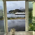 Apartment Modern With Mountain And Sea View
